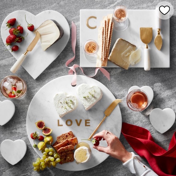 NWT Williams Sonoma Marble & Brass Monogram “H”Board - Picture 3 of 10